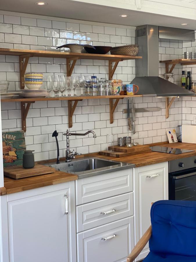 Kungsbacka Naera Hav Och Golf-Sovloft 1,25 Takhoejd Esterno foto